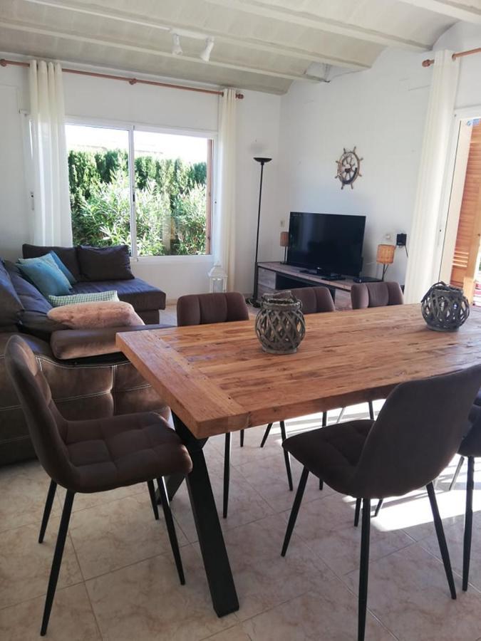 Casa La Rana Villa Calafat Eksteriør billede